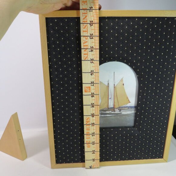 Solid Oak picture frame with glass & black brocade dotted fabric (pic removable) - Picture 2 of 9